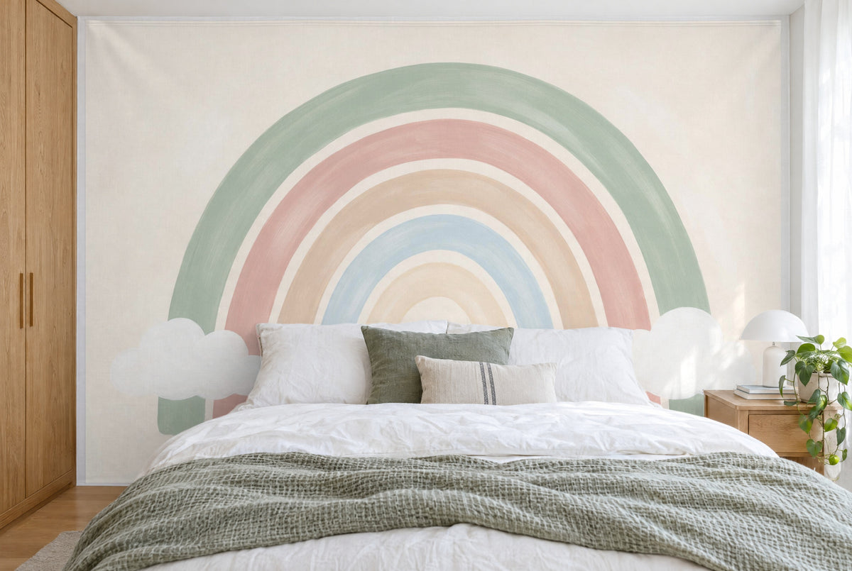 Tela impresa XXL: gran arcoíris pastel centrado sobre los cojines, dos nubes, pared entera tras la cama