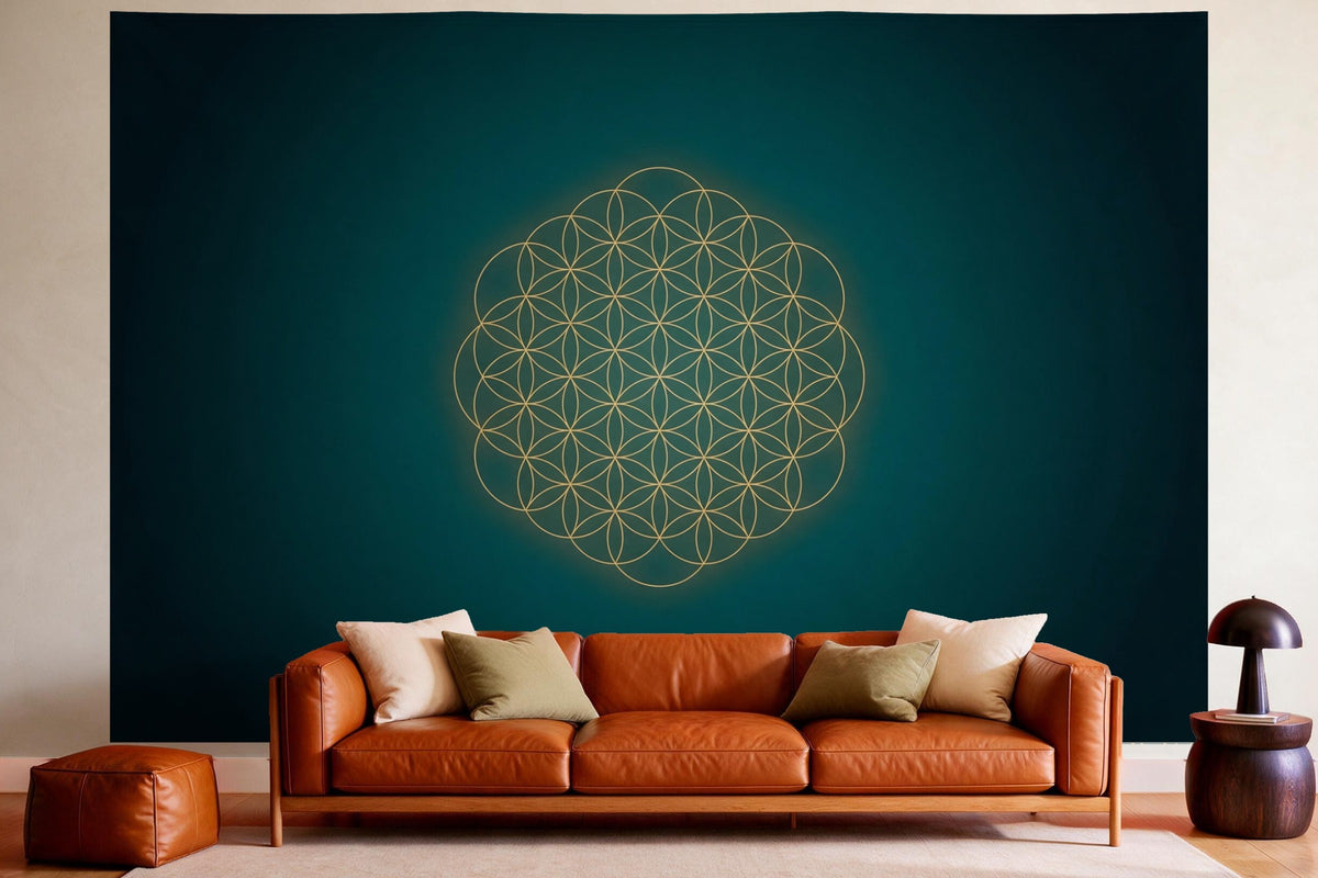 Decoración de pared en un salón acogedor sobre el sofá de cuero: tapiz de tela Geometría sagrada Flor de la vida