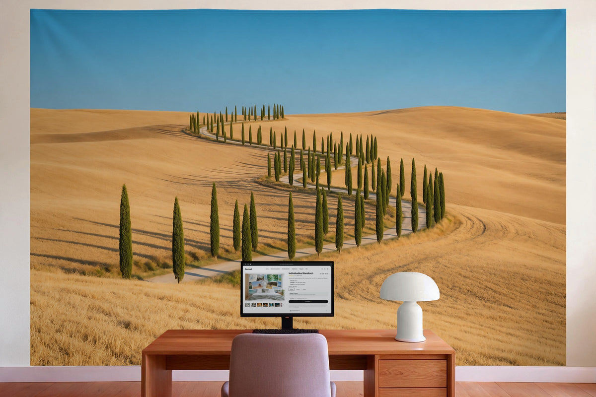 Decoración de pared en la oficina detrás del escritorio: tapiz de tela Colinas mediterráneas con cipreses