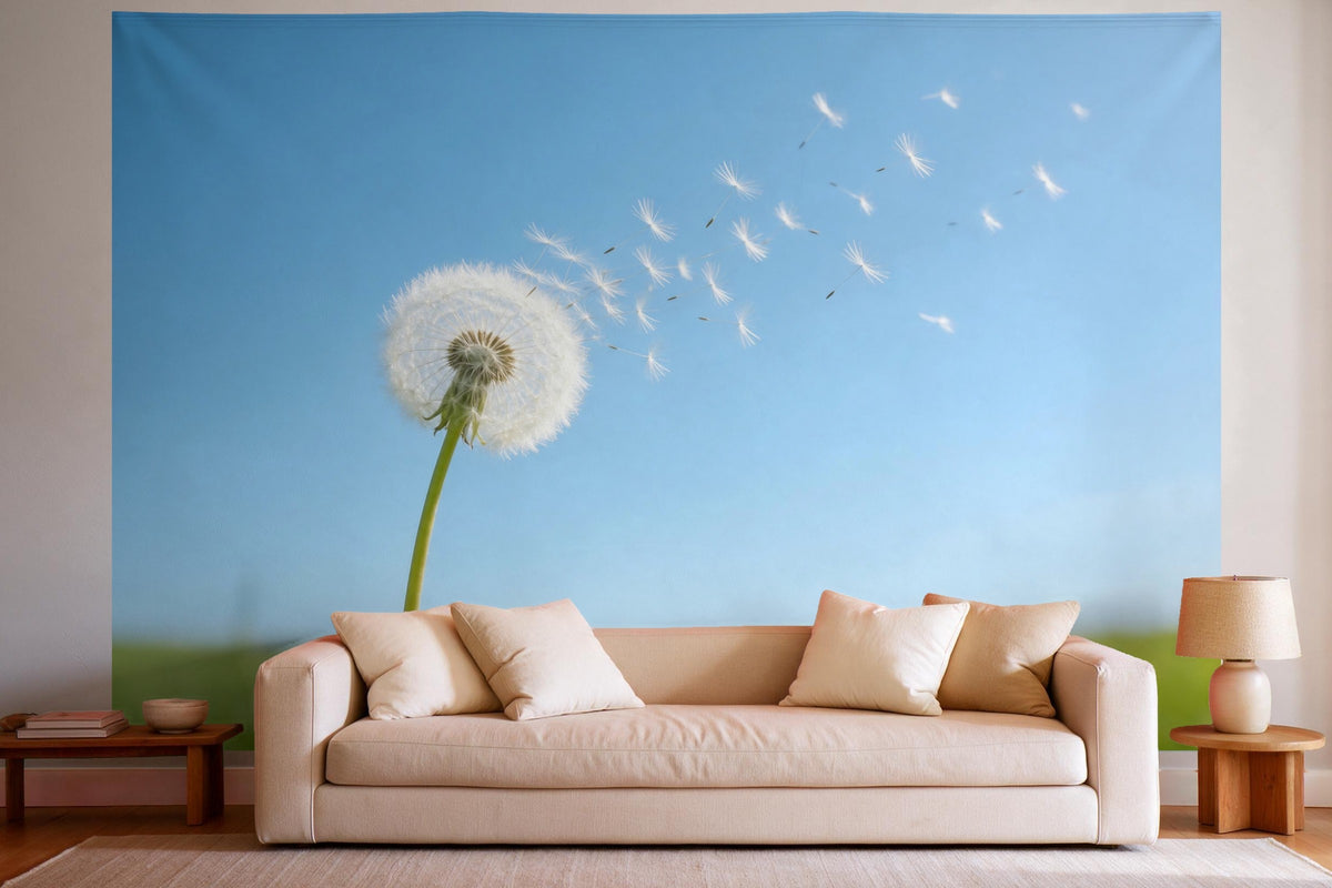 Decoración de pared en un salón luminoso sobre el sofá: tapiz de tela Diente de león al viento de primavera
