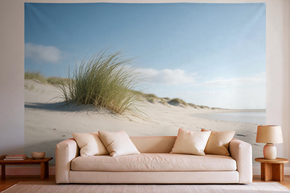 Wandtuch XXL Strandhafer in den Dünen als Wanddeko im hellen Wohnzimmer über dem Sofa