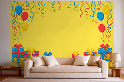 Tapiz de pared XXL Regalos y serpentinas de cumpleaños como decoración en un salón luminoso sobre el sofá