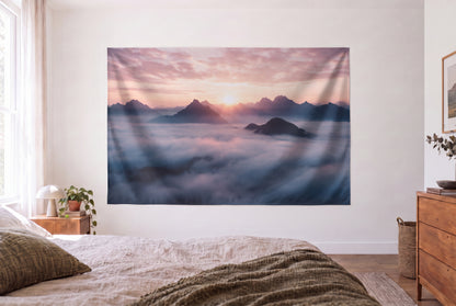 Nebelmeer mit Sonne am Grat Wandtuch Lifestyle