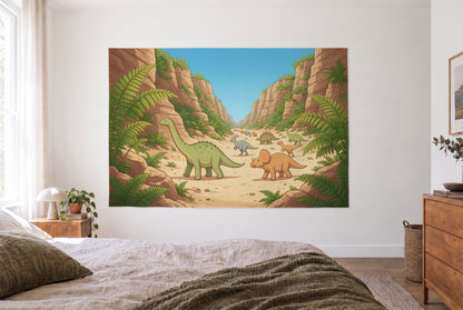 Wandtuch Dinosaurier-Parade durch Farnschlucht im hellen Schlafzimmer gegenüber dem Bett, rechts Holzkommode – Grün
