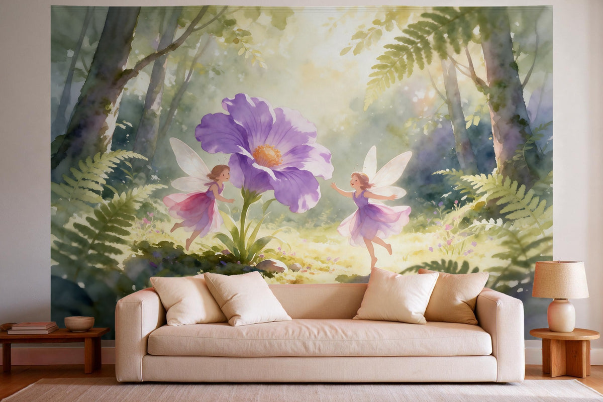 Decoración de pared en un salón luminoso sobre el sofá: tapiz de tela Hadas en el bosque encantado