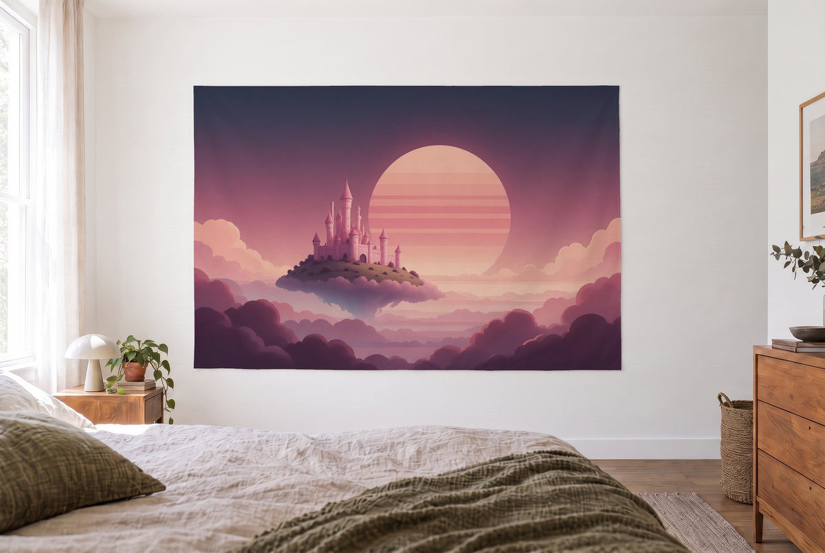 Wandtuch Pinkes Wolkenschloss Synthwave im hellen Schlafzimmer gegenüber dem Bett, rechts eine Holzkommode – Rosa