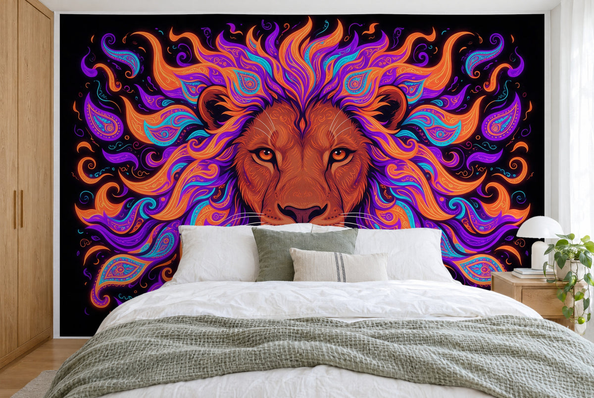 Grosses Wandtuch Psychedelischer Löwe in Neon im Schlafzimmer wandfüllend hinter dem Bett – Wandbehang aus Stoff