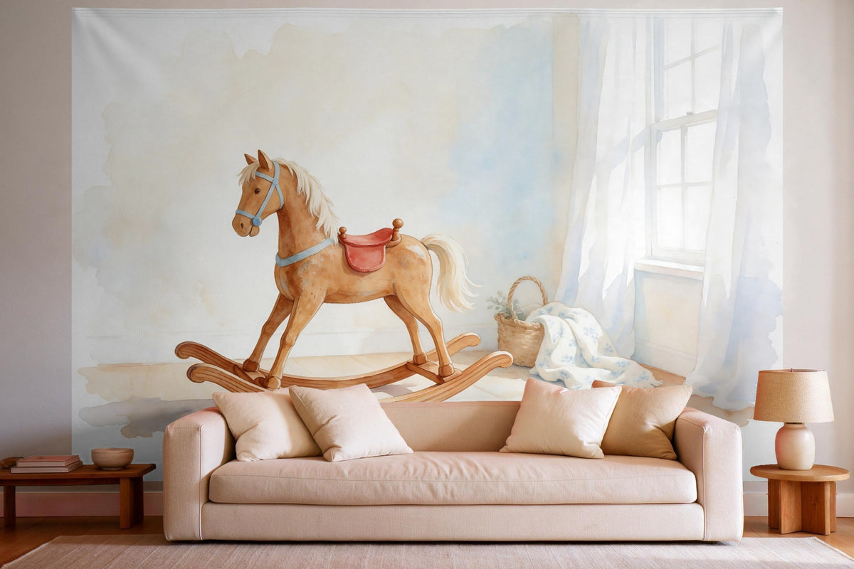 Decoración de pared en un salón luminoso sobre el sofá: tapiz de tela Caballito de balancín en la habitación infantil