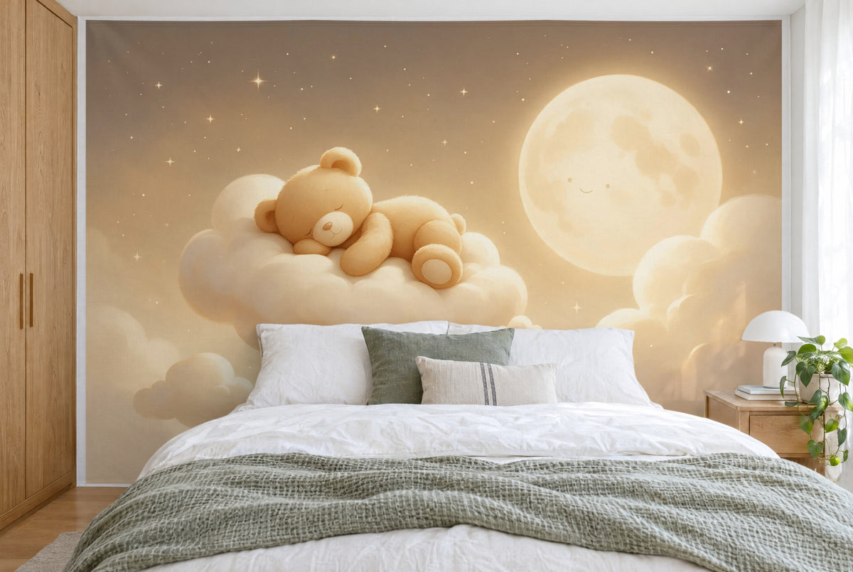Tissu imprimé XXL : ourson sur le nuage à gauche, grande lune à droite, mur entier derrière le lit