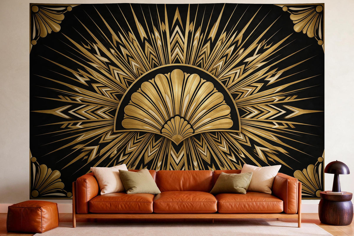 Déco murale dans un salon chaleureux au-dessus du canapé en cuir : tenture murale Couronne de rayons Art déco, imprimée sur tissu