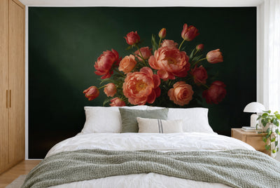 Grosses Wandtuch Blumenstrauss-Stillleben in Öl im Schlafzimmer wandfüllend hinter dem Bett – Wandbehang aus Stoff