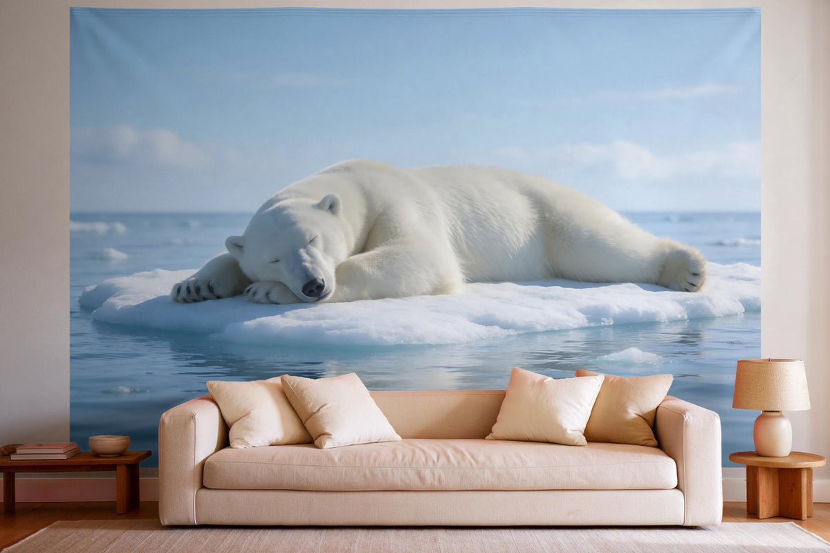 Wandtuch XXL Eisbär auf der Eisscholle als Wanddeko im hellen Wohnzimmer über dem Sofa