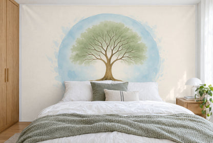 Tela impresa XXL: árbol de la vida con copa verde en el centro del círculo de acuarela azul, pared entera tras la cama
