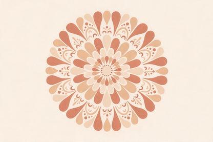 Mandala aus Blütenblättern und Ornamenten in Terrakotta und Sand auf Creme, als Wandtuch, auf Stoff gedruckt – Erdtöne
