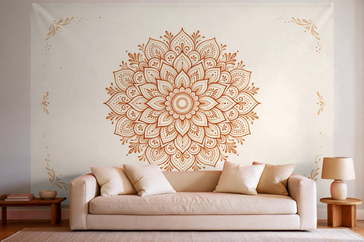 Déco murale dans un salon lumineux au-dessus du canapé : tenture murale Mandala motif henné marron, imprimée sur tissu