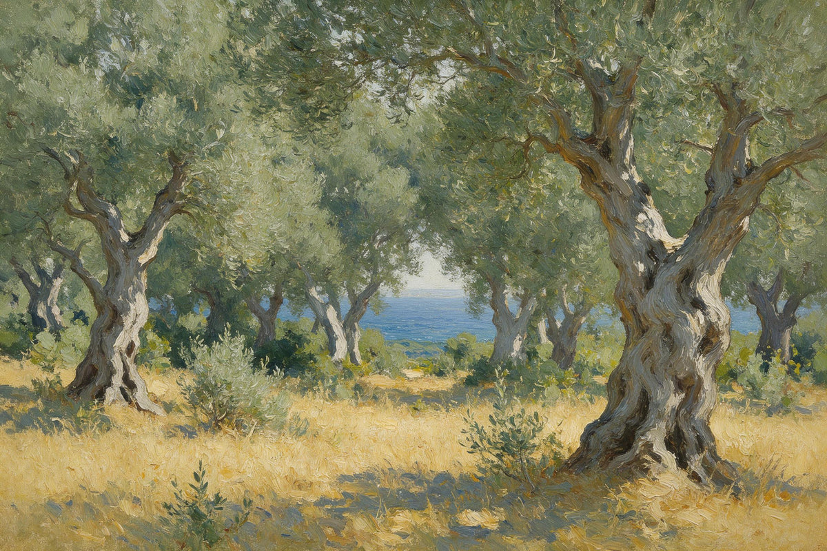 Olivenhain mit knorrigen alten Bäumen und Blick aufs blaue Meer, als Wandtuch, auf Stoff gedruckt – Grün und Blau