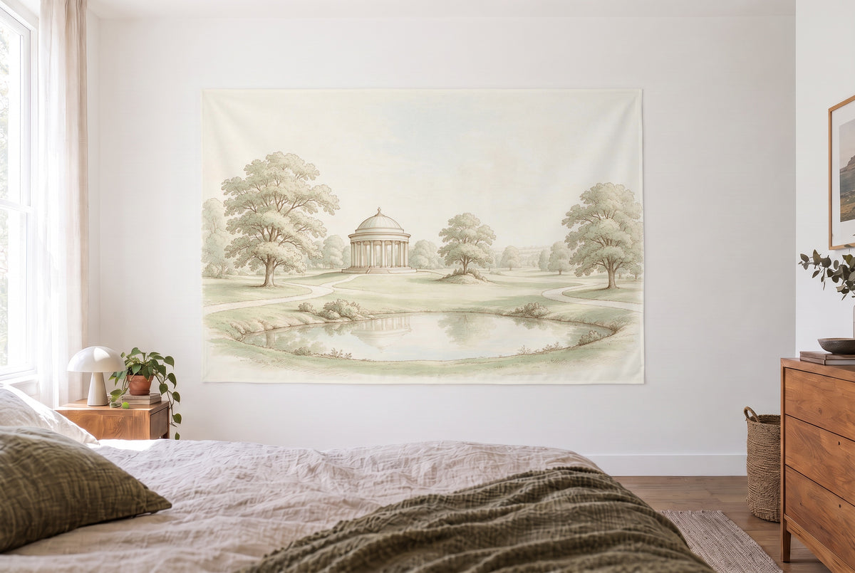Wandtuch Parklandschaft mit Pavillon im hellen Schlafzimmer gegenüber dem Bett, rechts eine Holzkommode – Grün und Beige