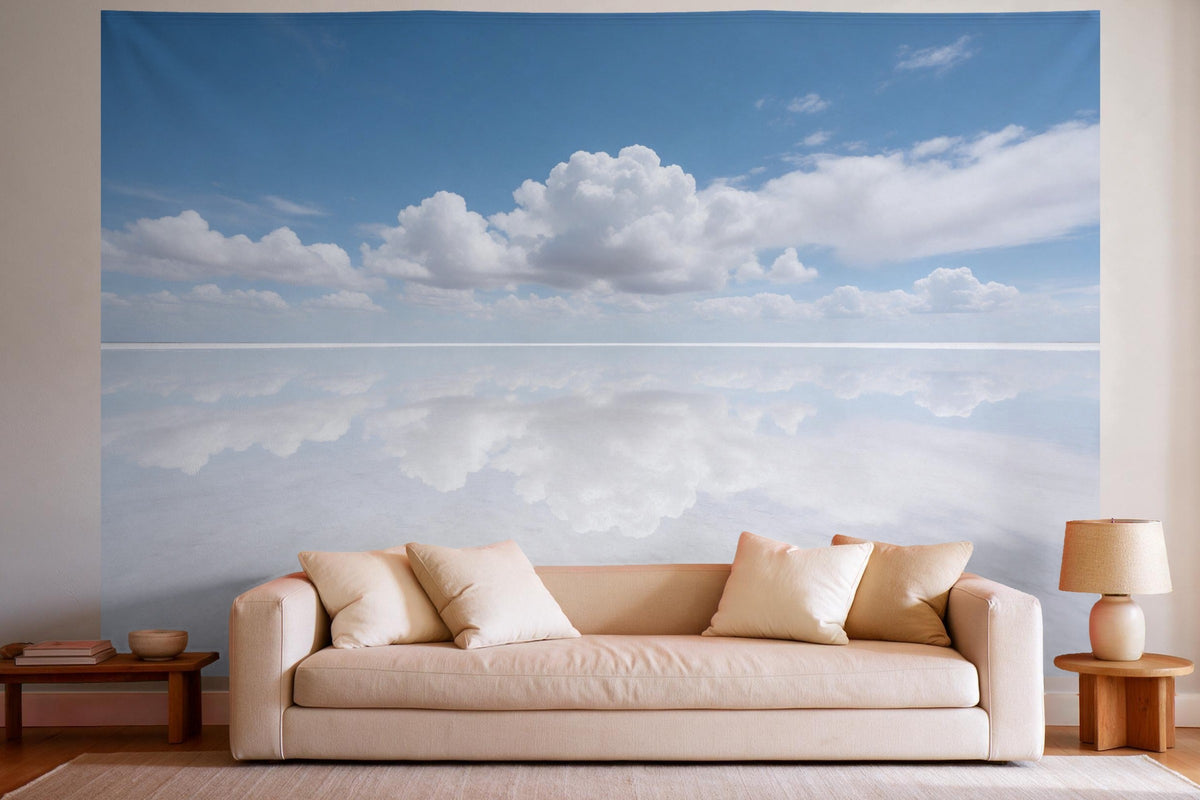 Wandtuch XXL Salzsee spiegelt den Himmel als Wanddeko im hellen Wohnzimmer über dem Sofa