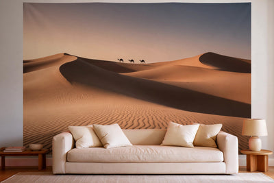 Tenture murale XXL Désert et dunes de sable à la lumière du soir en déco murale dans un salon lumineux au-dessus du canapé
