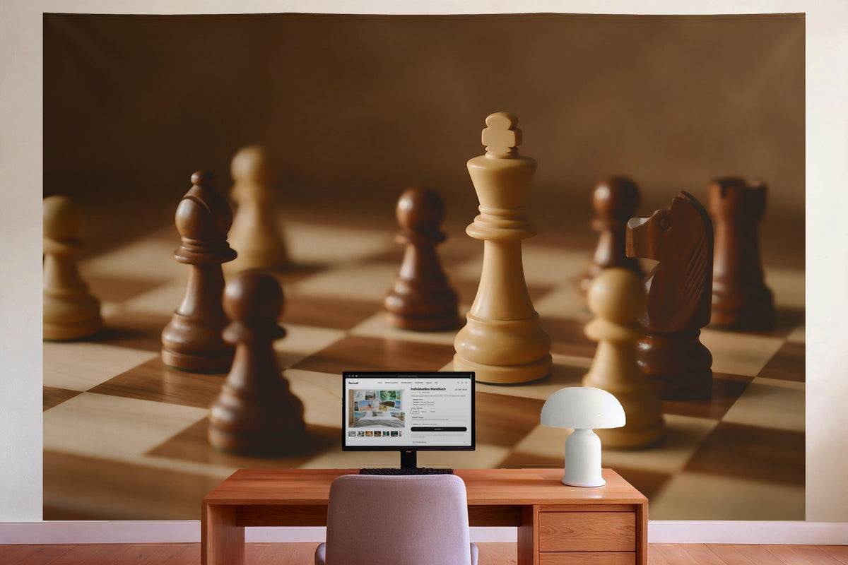 Tenture murale XXL Pièces d'échecs sur l'échiquier en déco murale dans le bureau derrière la table de travail
