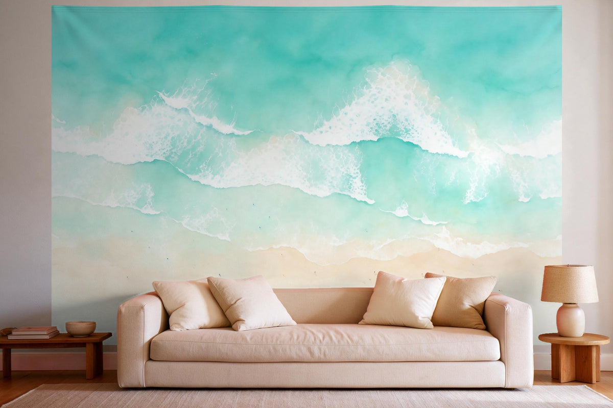 Wandtuch XXL Strand von oben mit Surfern in Aquarell als Wanddeko im hellen Wohnzimmer über dem Sofa