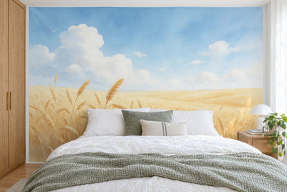 Tissu imprimé XXL : épis de blé dorés à gauche devant, cumulus et ciel vaste, mur entier derrière le lit