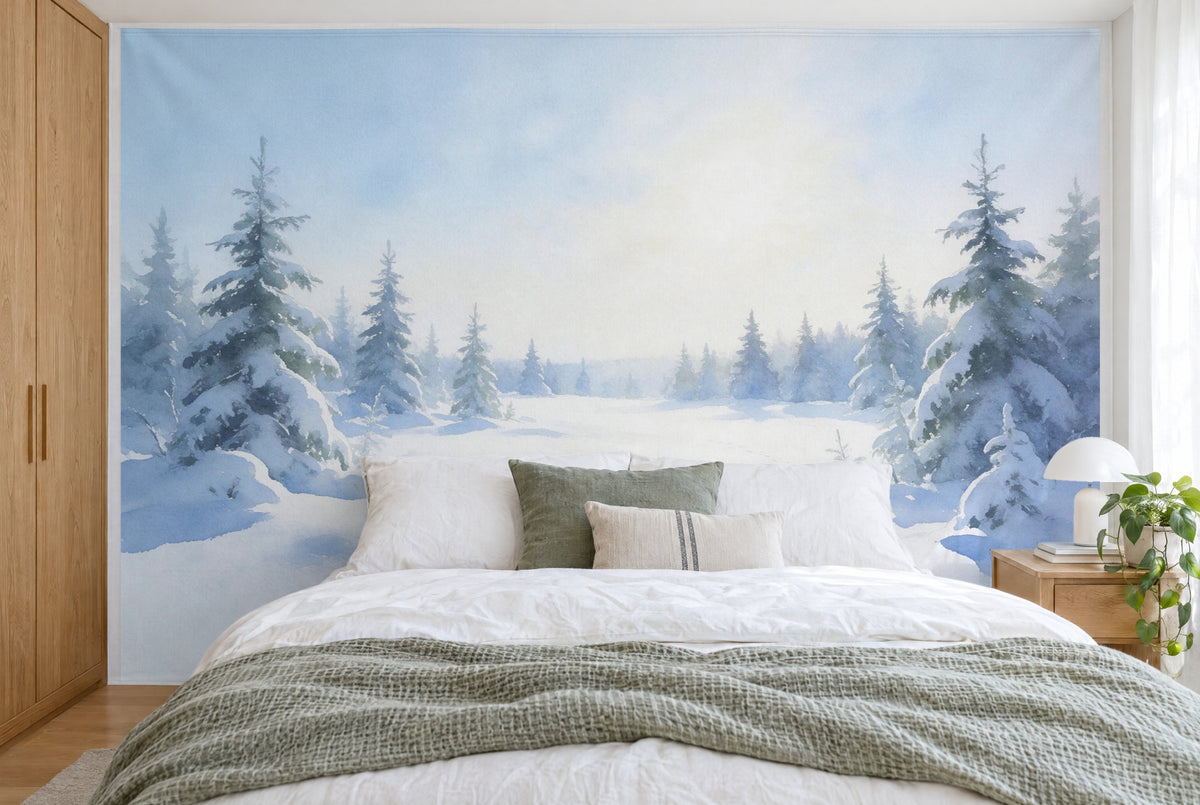 Grande tenture murale Forêt d'hiver à l'aquarelle dans la chambre, sur tout le mur derrière le lit – tapisserie en tissu