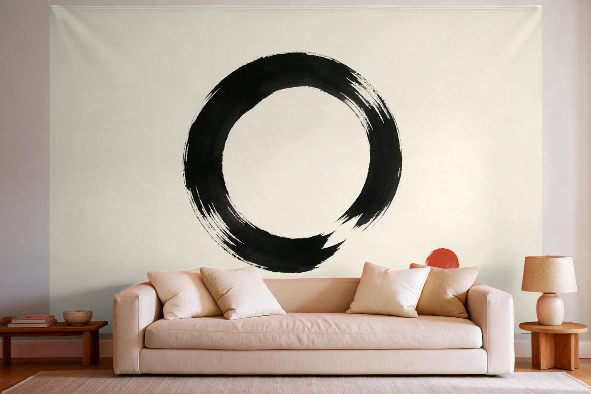 Wanddeko im hellen Wohnzimmer über dem Sofa: Wandtuch Zen-Kreis Enso, auf Stoff gedruckt