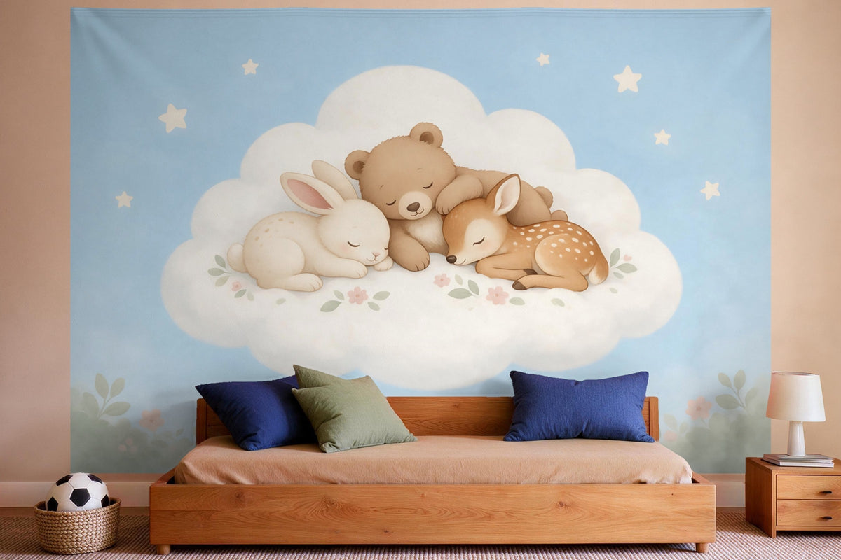 Wanddeko im Jungen-Kinderzimmer: Wandtuch mit den schlafenden Tierbabys auf der Wolke, auf Stoff gedruckt